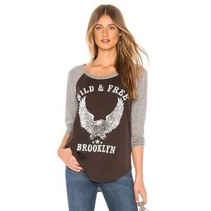 Chaser Wild & Free Brooklyn Eagle Graphic Raglan Tee in Black/Gray Size Medium
